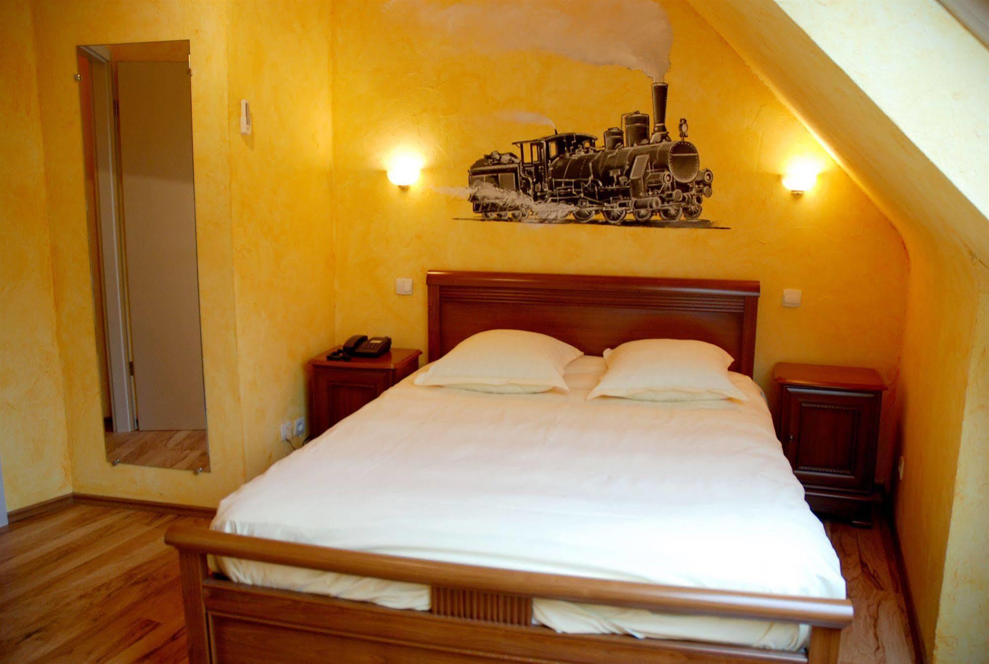 Hotel Champ Alsace Агно Екстериор снимка