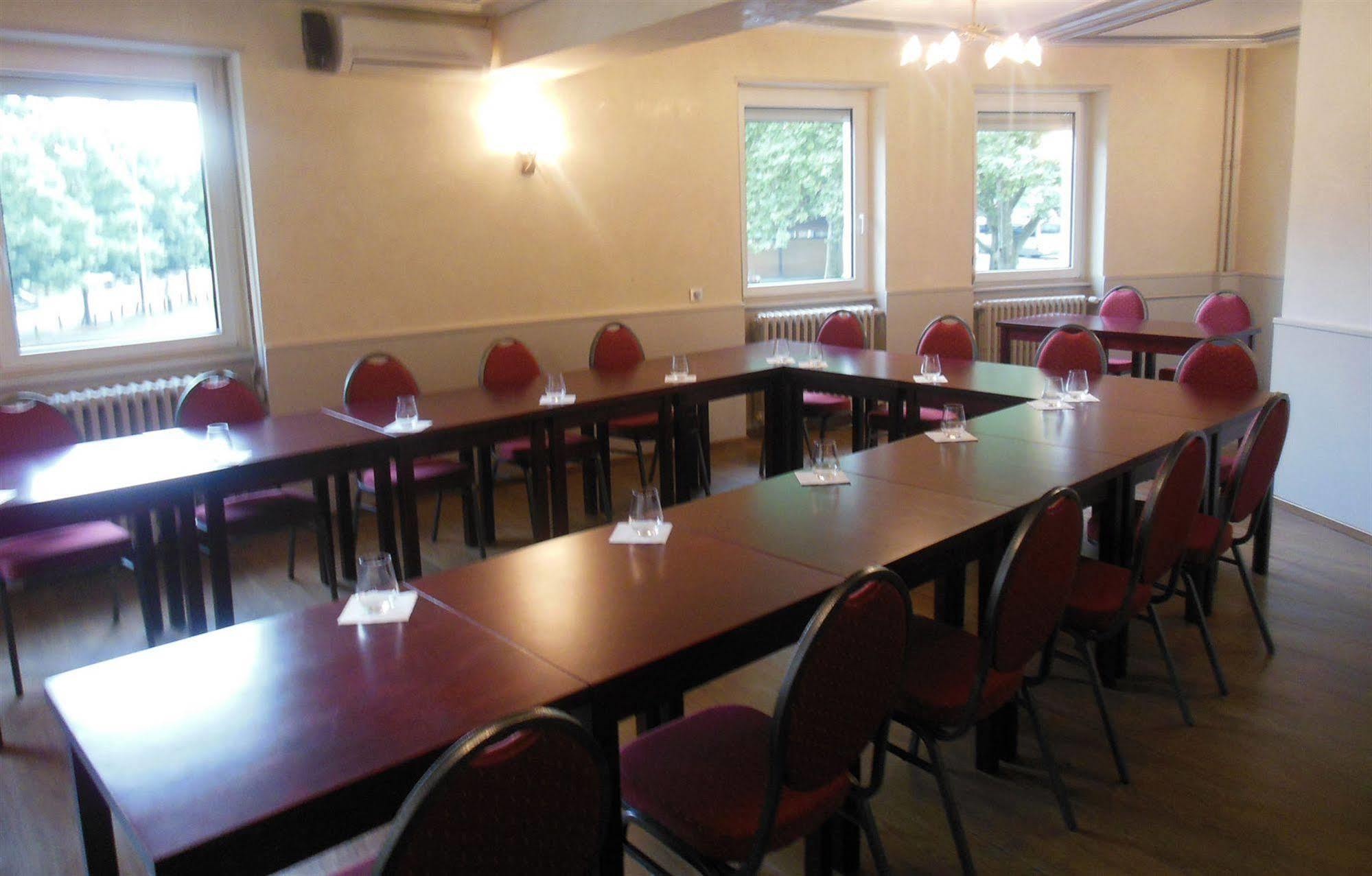 Hotel Champ Alsace Агно Екстериор снимка